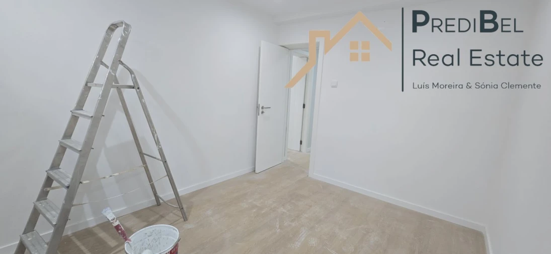 Apartamento T2 para Venda em Venteira Foto 16