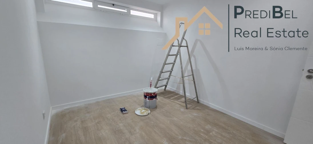 Apartamento T2 para Venda em Venteira Foto 17