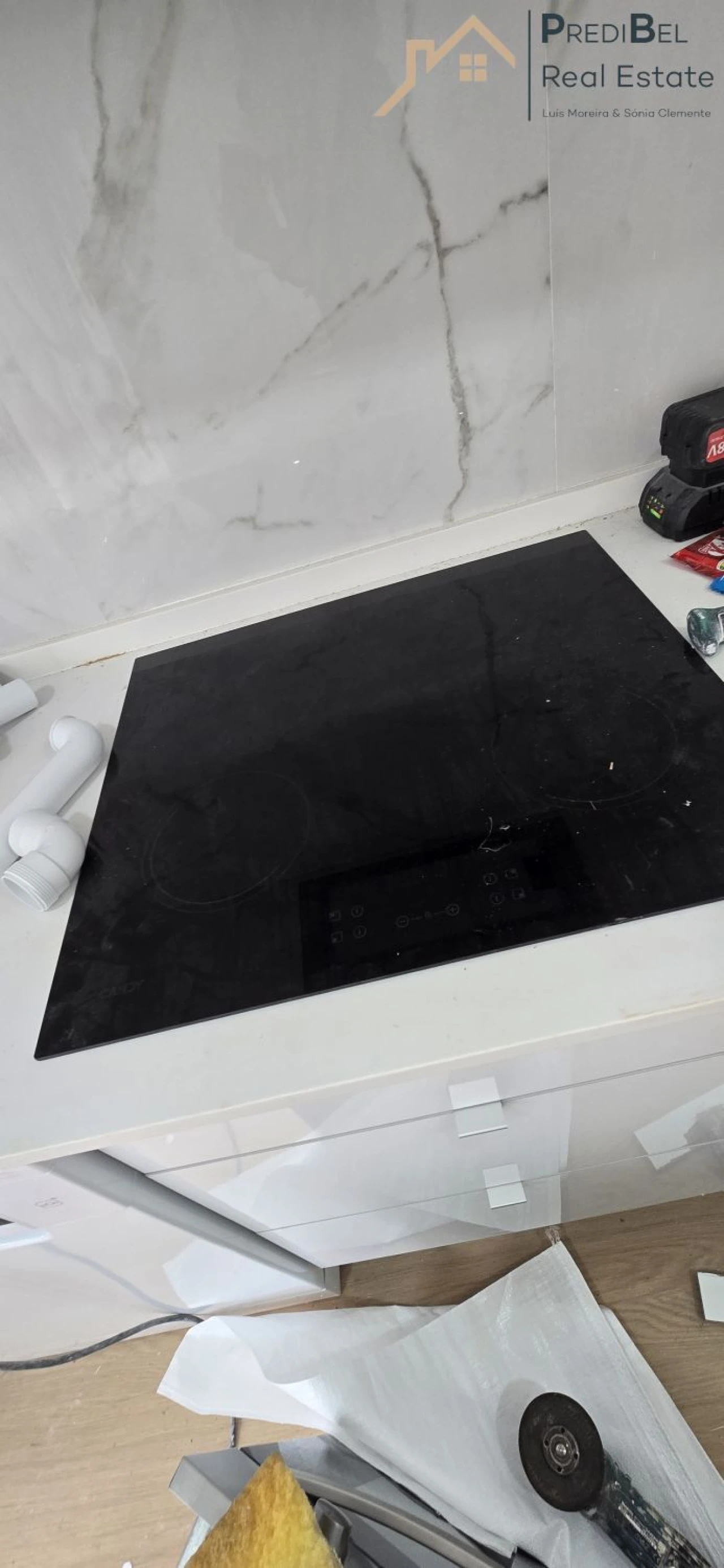 Apartamento T2 para Venda em Venteira Foto 11