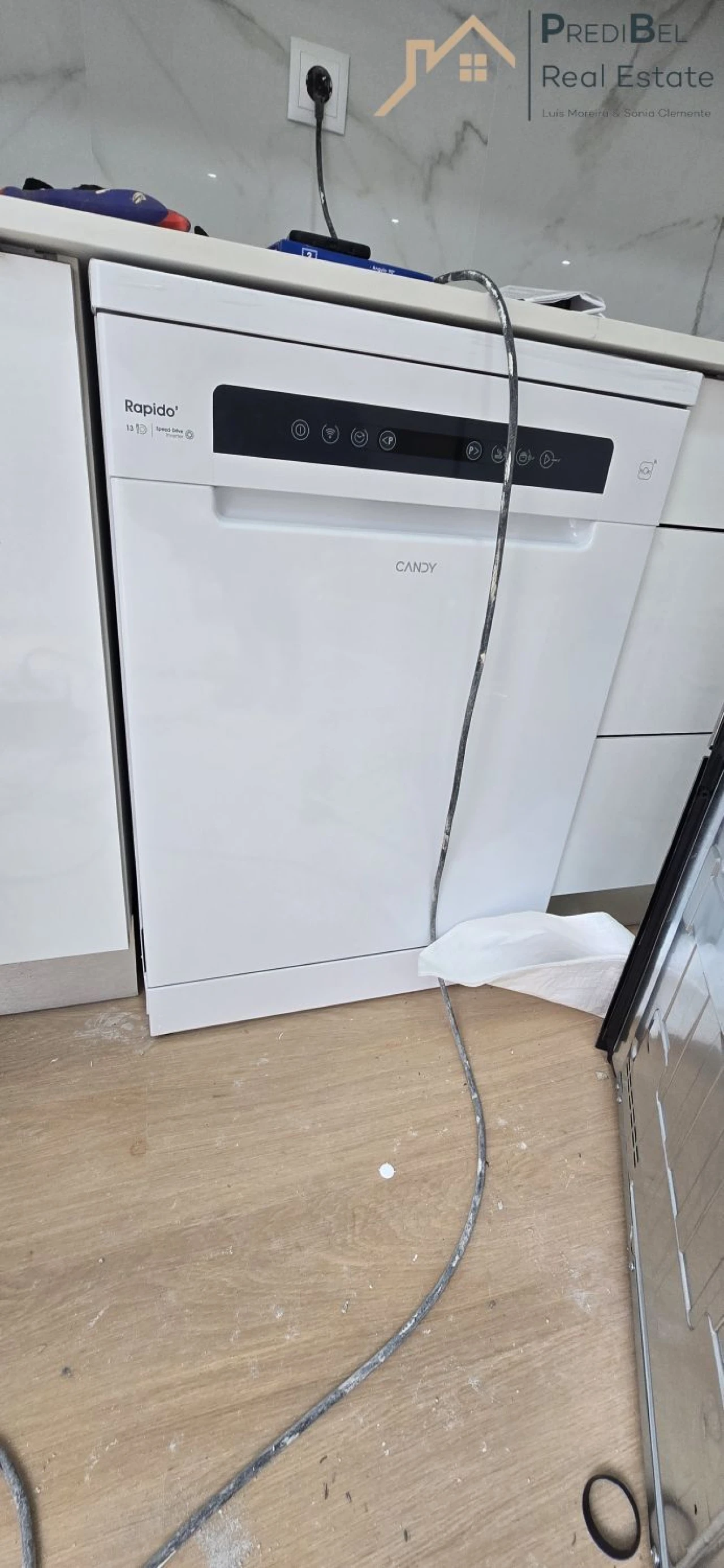 Apartamento T2 para Venda em Venteira Foto 12