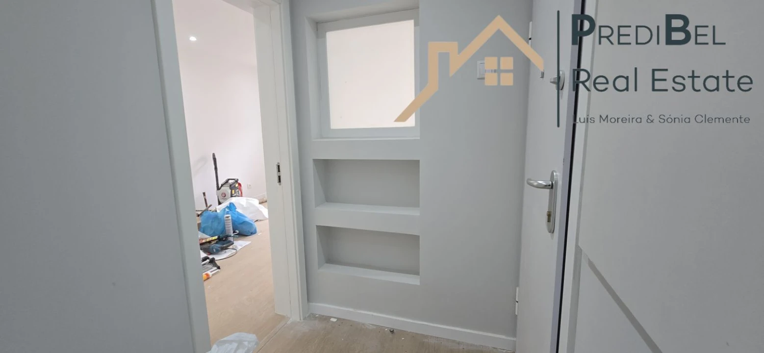 Apartamento T2 para Venda em Venteira Foto 13