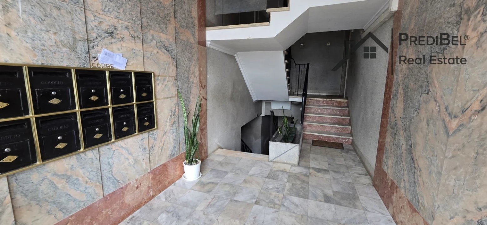 Apartamento T2 para Venda em Venteira Foto 28