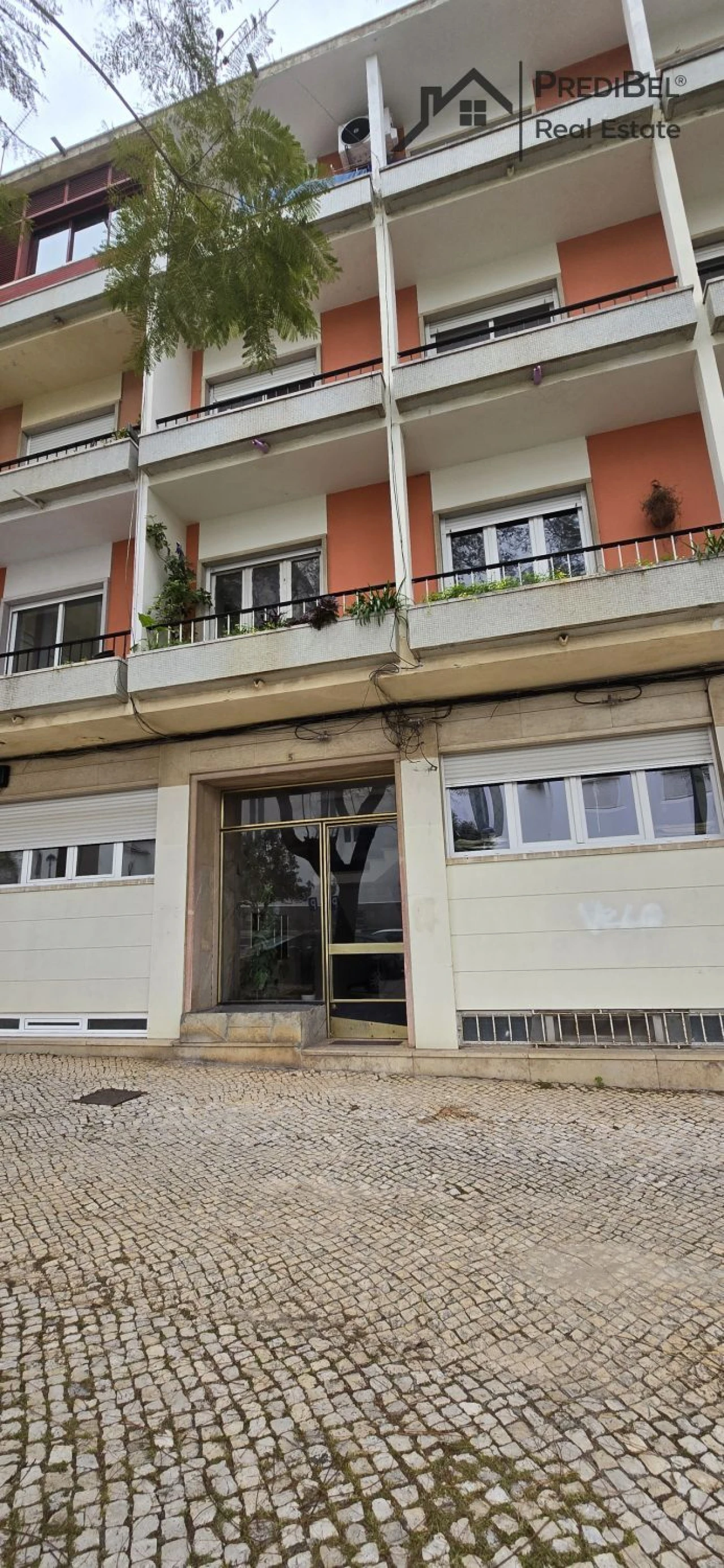 Apartamento T2 para Venda em Venteira Foto 29