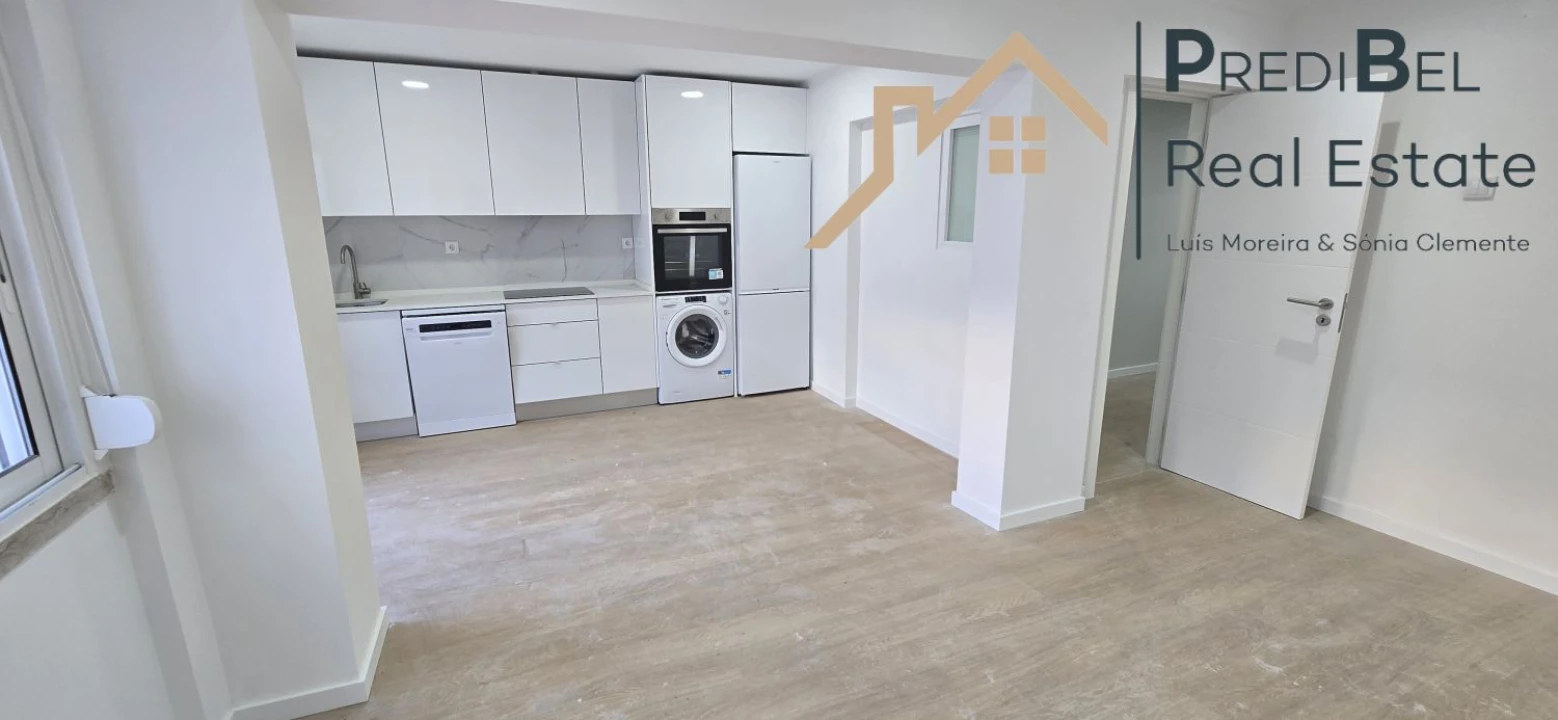 Apartamento T2 para Venda em Venteira Foto 1