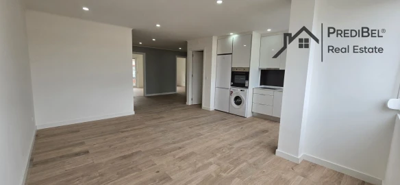 Apartamento T4 para Venda em Águas Livres