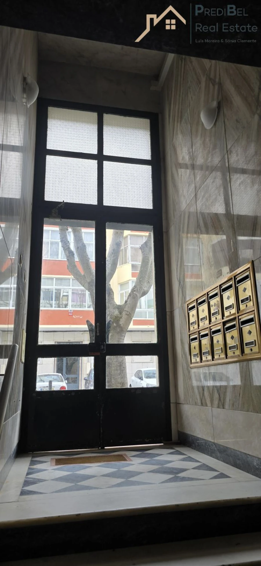 Apartamento T4 para Venda em Águas Livres Foto 31