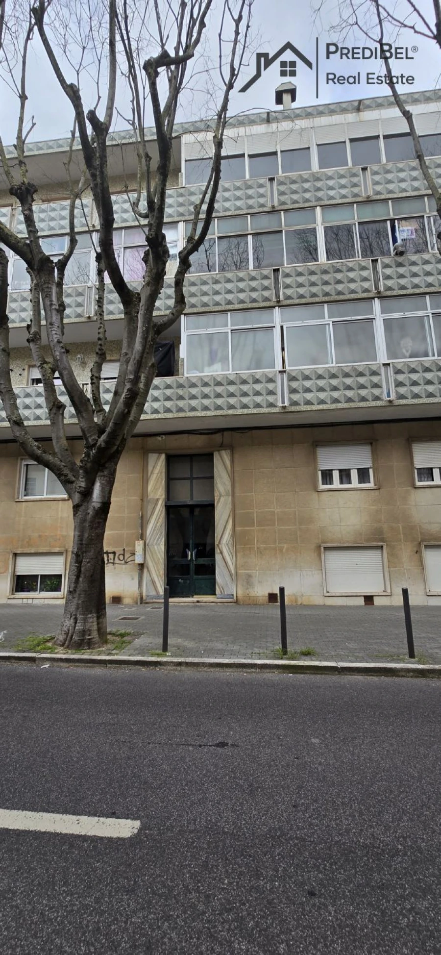 Apartamento T4 para Venda em Águas Livres Foto 34