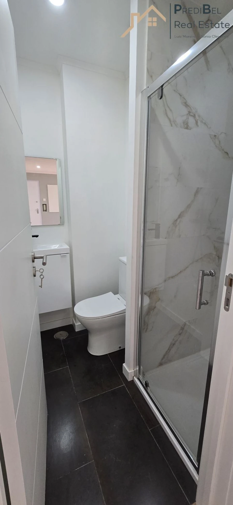 Apartamento T4 para Venda em Águas Livres Foto 27