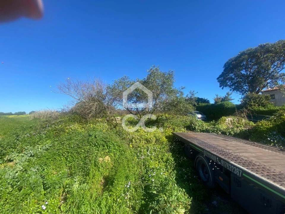 Terreno para Venda em Rio de Mouro Foto 11