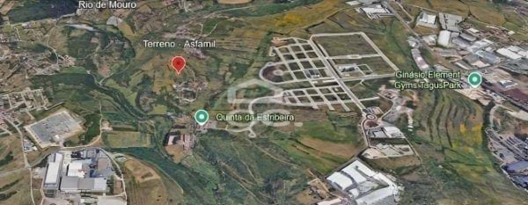 Terreno para Venda em Rio de Mouro Foto 1