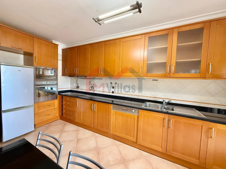 Apartamento T2 para Venda em Faro (Sé e São Pedro) Foto 9