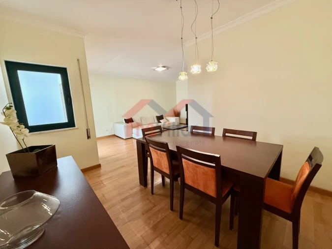 Apartamento T2 para Venda em Faro (Sé e São Pedro) Foto 5