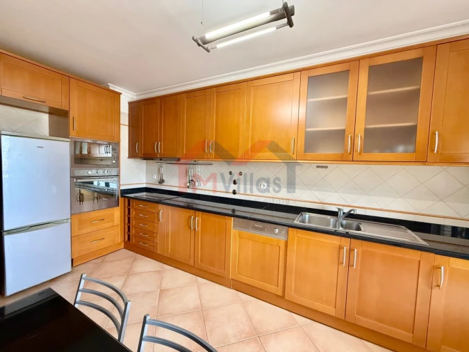 Apartamento T2 para Venda em Faro (Sé e São Pedro) Foto 9