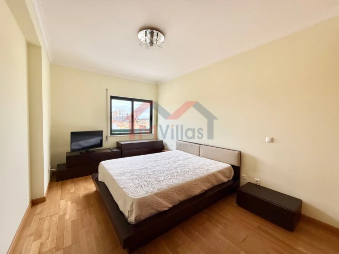 Apartamento T2 para Venda em Faro (Sé e São Pedro) Foto 19