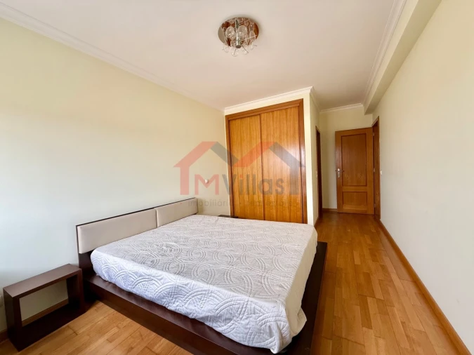 Apartamento T2 para Venda em Faro (Sé e São Pedro) Foto 20