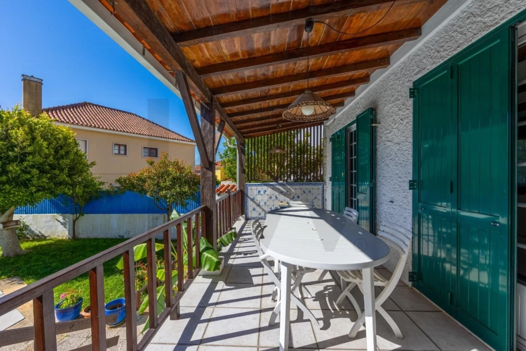 Moradia T6 para Venda em Algés, Linda-A-Velha e Cruz Quebrada-Dafundo Foto 11