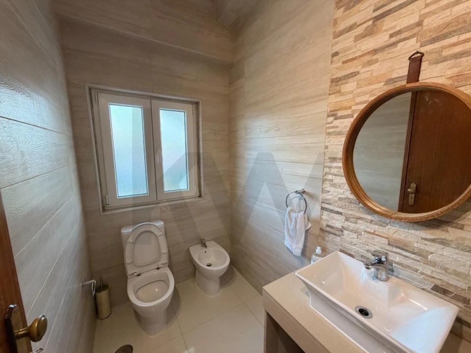 Moradia T5 para Venda em São Domingos de Rana Foto 18