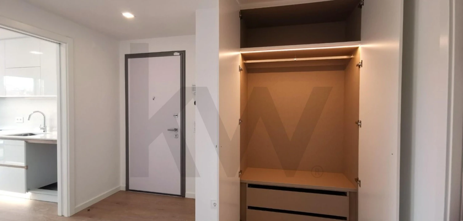 Apartamento T1 para Venda em Oeiras e São Julião da Barra, Paço de Arcos e Caxias Foto 7