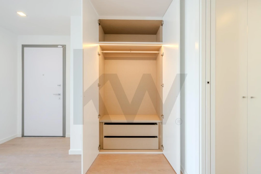 Apartamento T1 para Venda em Oeiras e São Julião da Barra, Paço de Arcos e Caxias Foto 27