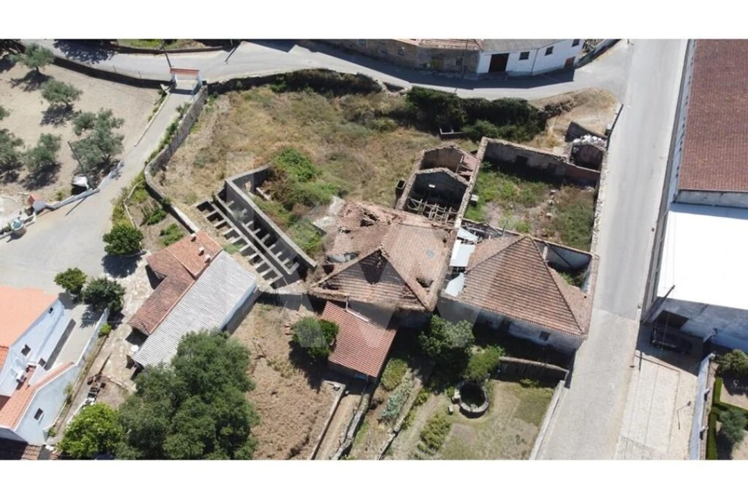 Armazém para Venda em Cebolais de Cima e Retaxo Foto 32