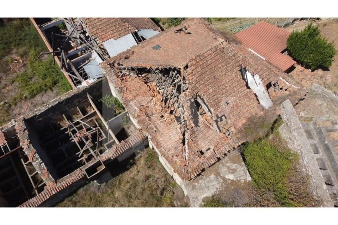 Armazém para Venda em Cebolais de Cima e Retaxo Foto 40