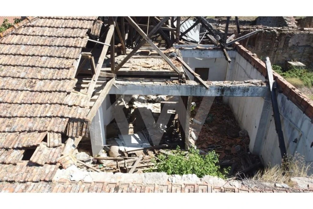 Armazém para Venda em Cebolais de Cima e Retaxo Foto 41