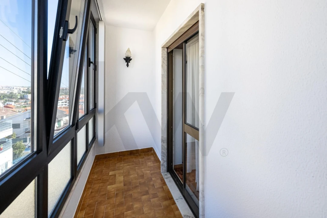 Moradia T4 para Venda em São Domingos de Rana Foto 17