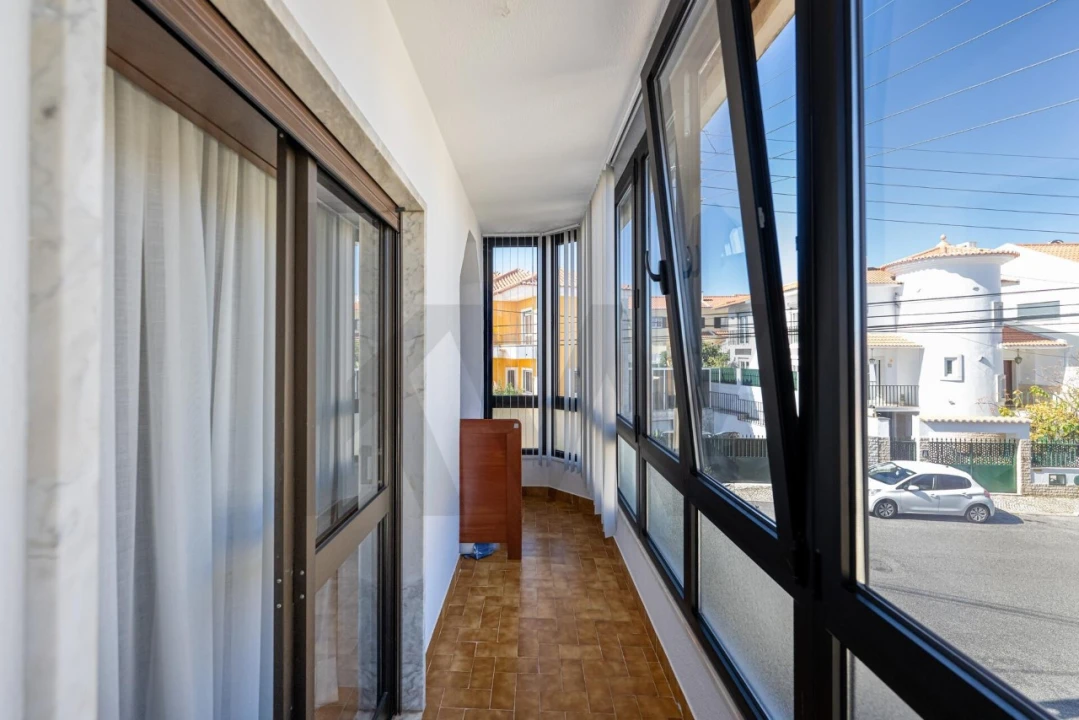 Moradia T4 para Venda em São Domingos de Rana Foto 20