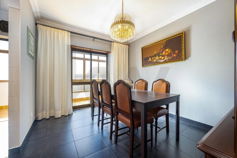 Moradia T4 para Venda em São Domingos de Rana Foto 15