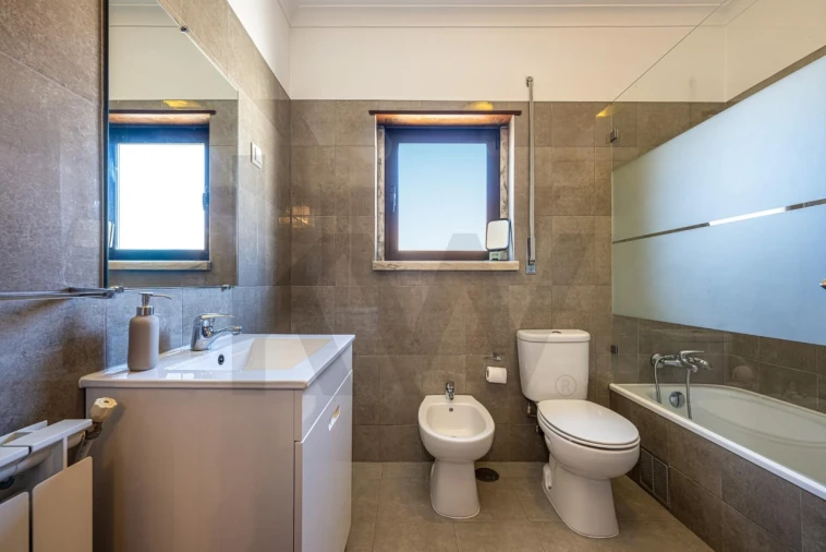 Moradia T4 para Venda em São Domingos de Rana Foto 29