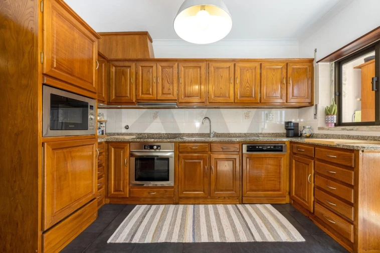 Moradia T4 para Venda em São Domingos de Rana Foto 35