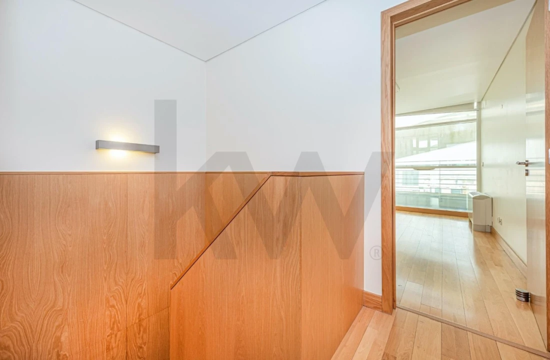 Apartamento T2 para Venda em Parque das Nações Foto 16