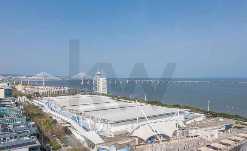 Apartamento T2 para Venda em Parque das Nações Foto 9