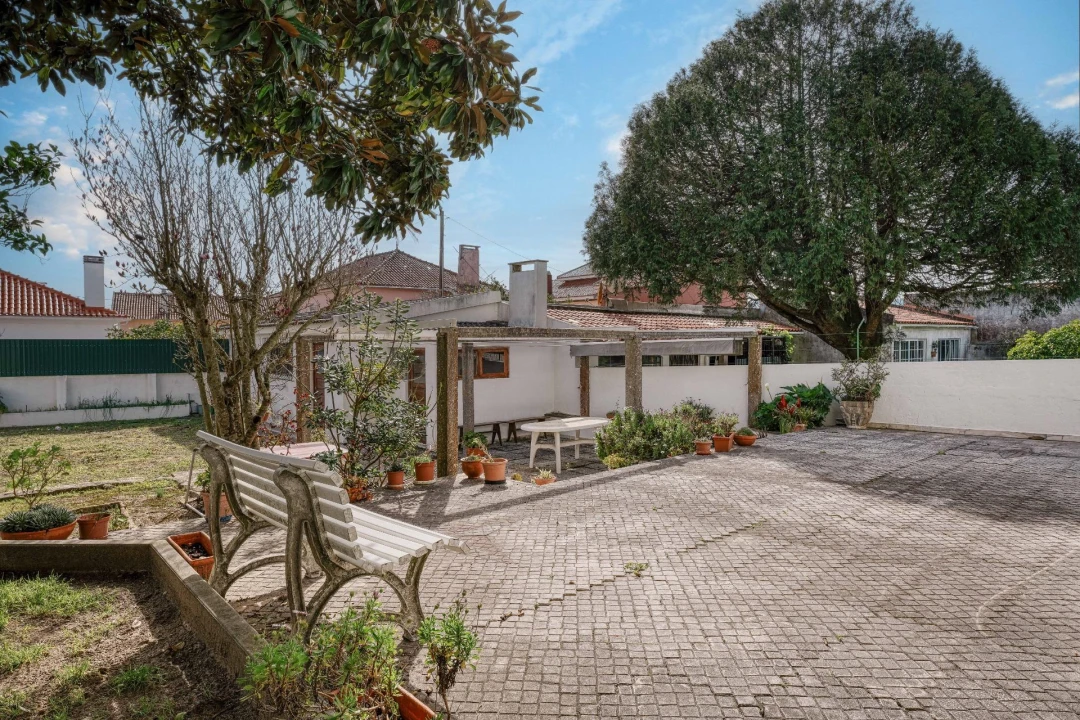 Moradia T4 para Venda em Agualva e Mira-Sintra Foto 36