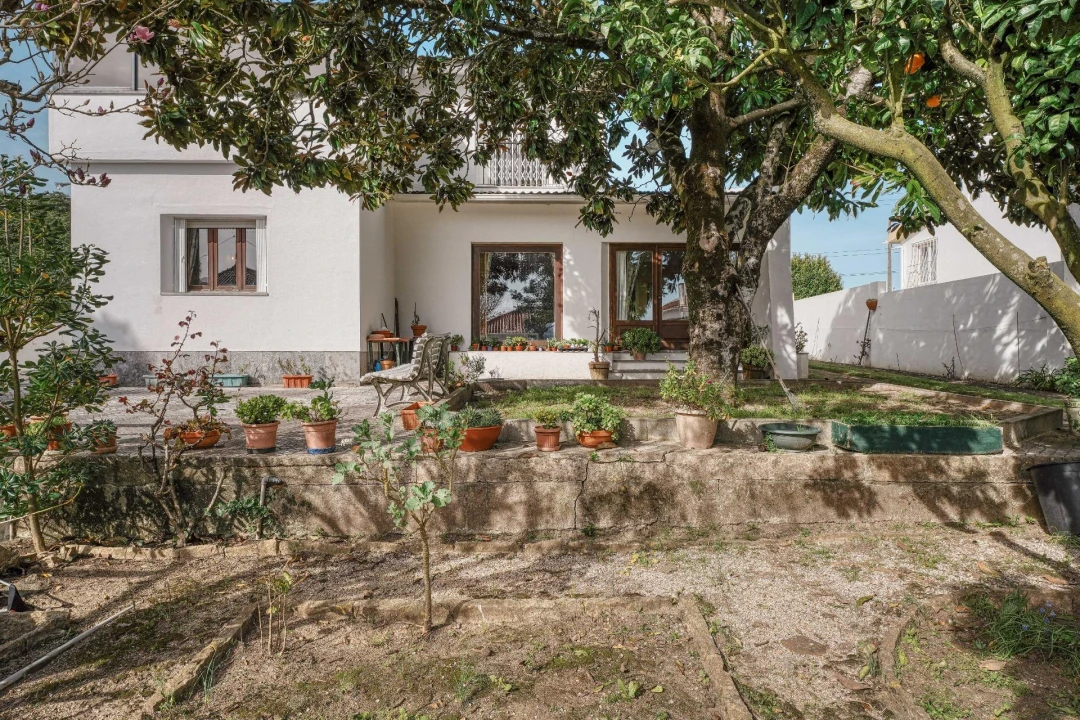 Moradia T4 para Venda em Agualva e Mira-Sintra Foto 5