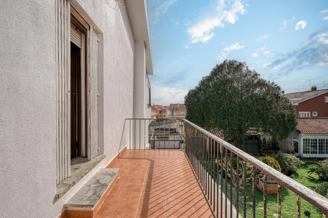 Moradia T4 para Venda em Agualva e Mira-Sintra Foto 34