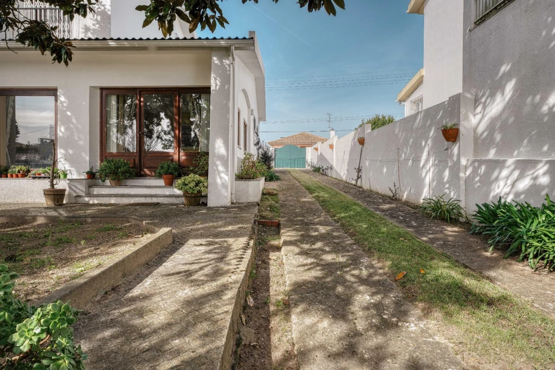 Moradia T4 para Venda em Agualva e Mira-Sintra Foto 39