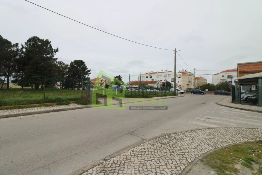 Terreno para Venda em Quinta do Conde Foto 8