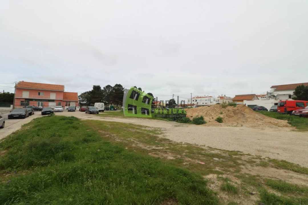 Terreno para Venda em Quinta do Conde Foto 1
