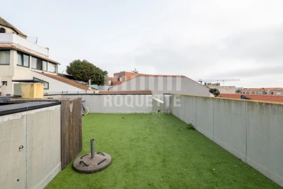 Moradia T4 para Venda em Aldoar, Foz do Douro e Nevogilde