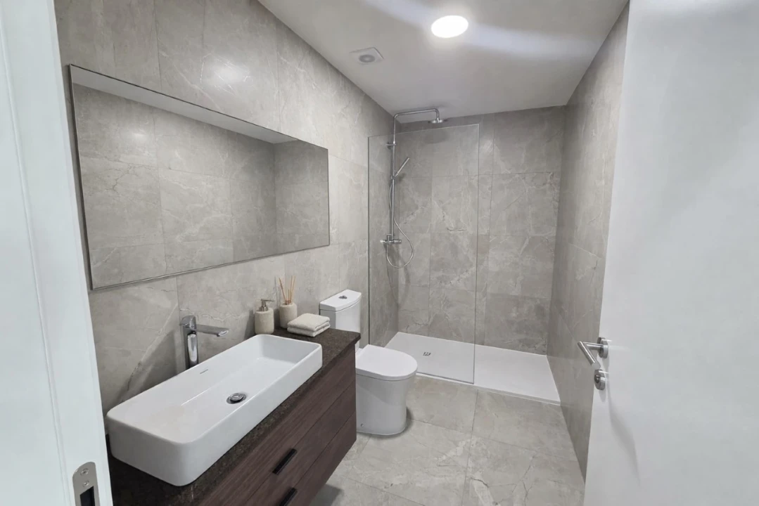 Moradia T4 para Venda em Aradas Foto 3