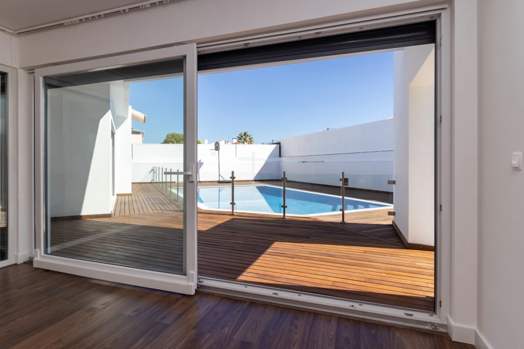 Moradia T6 para Venda em Charneca de Caparica e Sobreda Foto 19