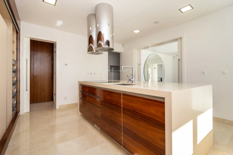 Moradia T6 para Venda em Charneca de Caparica e Sobreda Foto 24