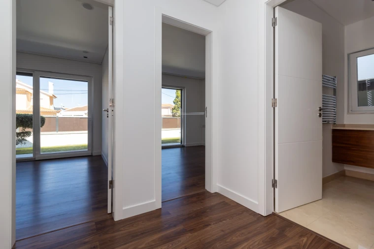 Moradia T6 para Venda em Charneca de Caparica e Sobreda Foto 41