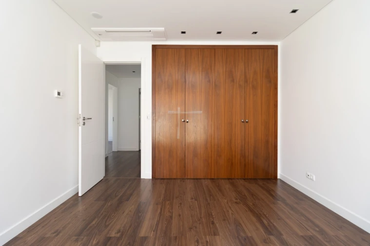 Moradia T6 para Venda em Charneca de Caparica e Sobreda Foto 49