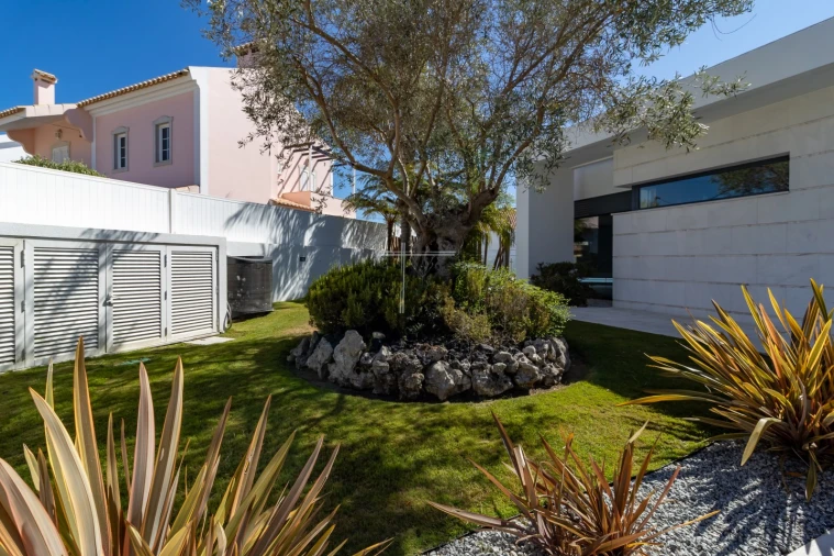 Moradia T6 para Venda em Charneca de Caparica e Sobreda Foto 66