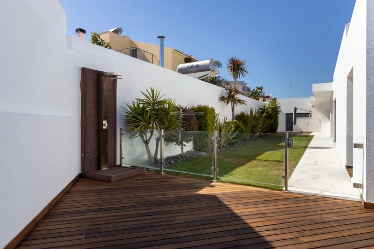 Moradia T6 para Venda em Charneca de Caparica e Sobreda Foto 76