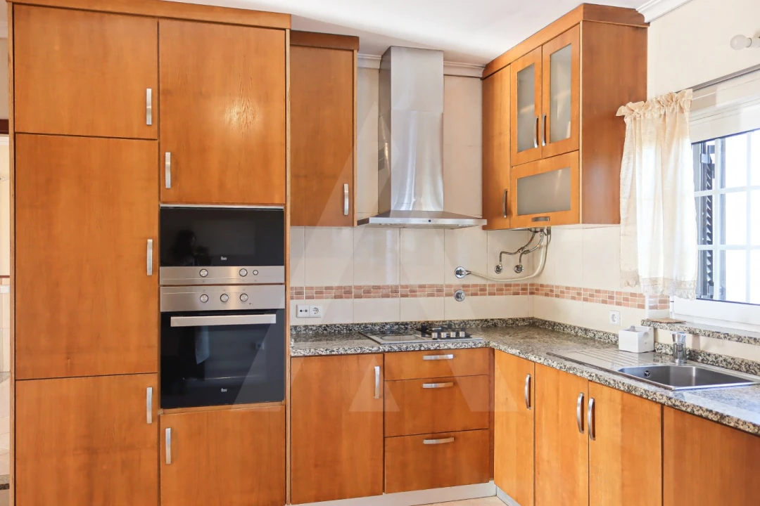 Apartamento T2 para Arrendamento em Requeixo, Nossa Senhora de Fátima e Nariz Foto 3