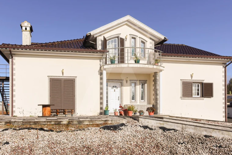 Apartamento T2 para Arrendamento em Requeixo, Nossa Senhora de Fátima e Nariz Foto 25