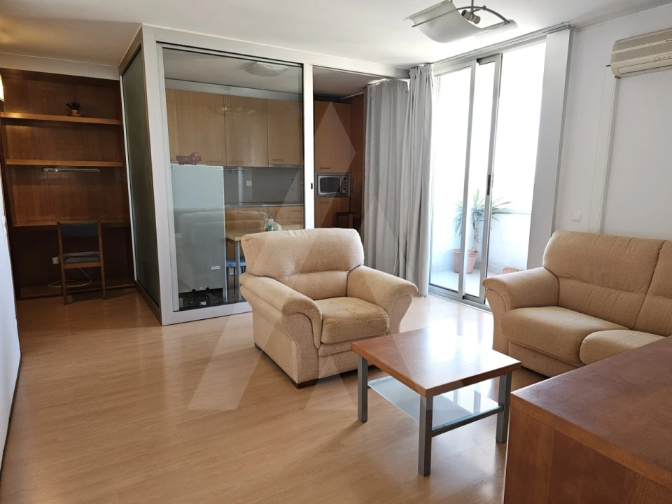 Apartamento T1 para Arrendamento em Aradas Foto 3